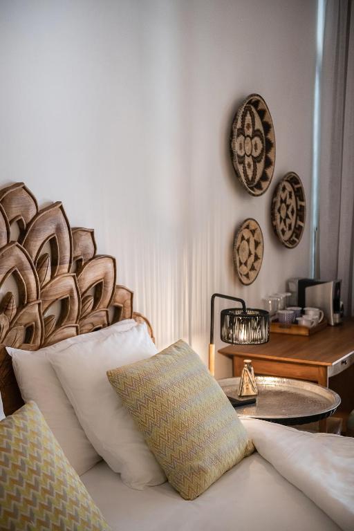 Nyx Chic Manor - Resim 21