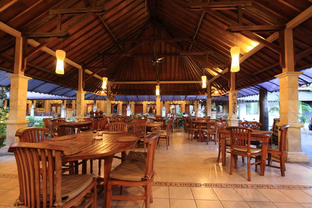 Restaurace v ubytování Bali Sandy Resort