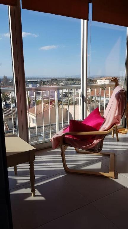 Balkón nebo terasa v ubytování Très bel appartement front de mer -4 personnes-