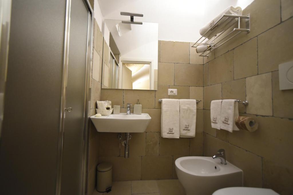 Łazienka w obiekcie B&B Corte Cantalupi