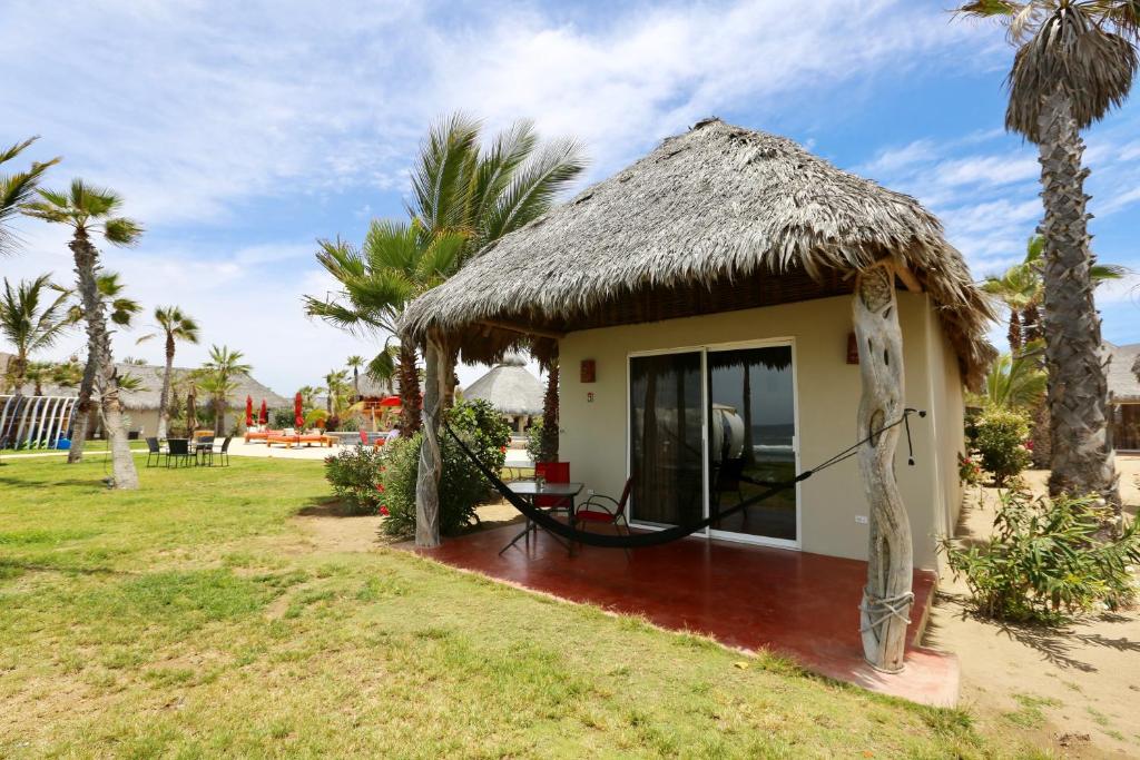 Cerritos Surf Town - Beach Front Property - Estudio Con Frente Del Océano