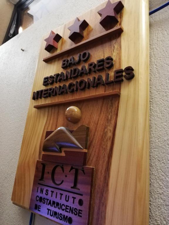 Certifikát, hodnocení, plakát nebo jiný dokument vystavený v ubytování Hotel Guadalupe