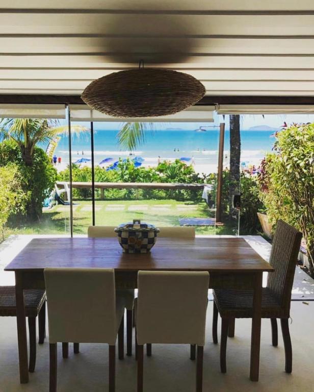  Casa pé na areia da praia de geribá em búzios recém reformada - House 