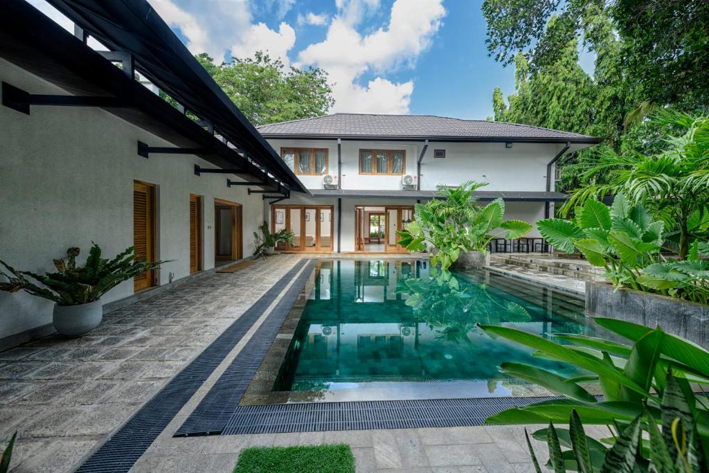 Aryana Boutique Hotel - 10