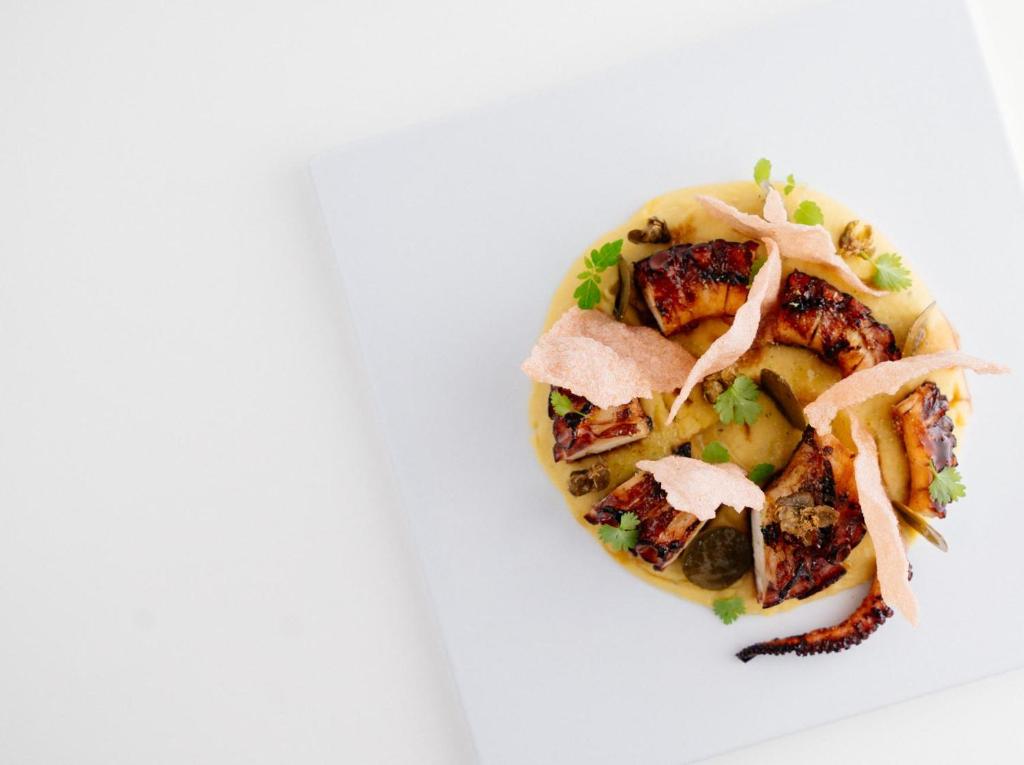 Myst Boutique Hotel - 2