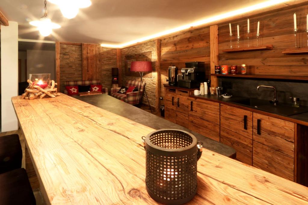 Kuchyň nebo kuchyňský kout v ubytování Amber Ski-in/out Hotel & Spa