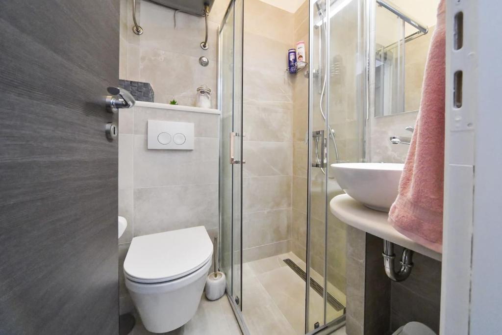 Kúpeľňa v ubytovaní Rooms Nekic 1