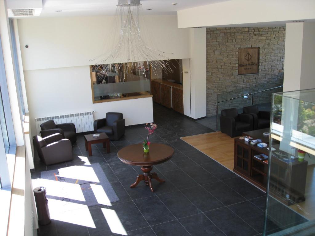 Zona de estar de Obaga Blanca & Spa