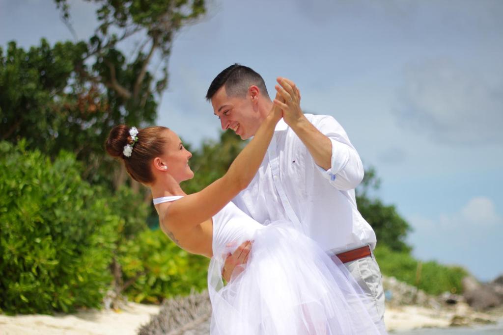 Hosté ubytování Luau Beach Inn, Maldives