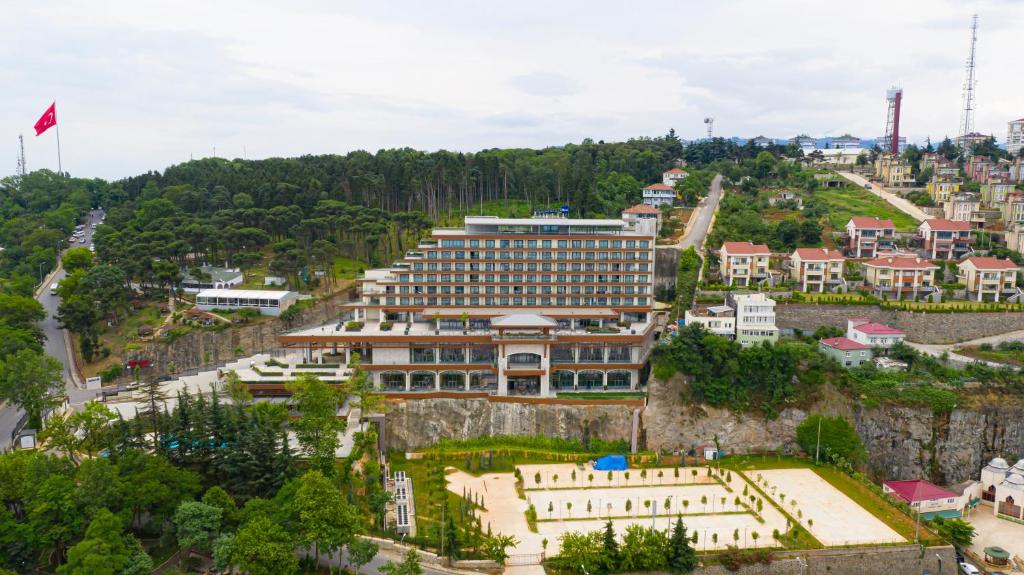 Letecký snímek ubytování Radisson Blu Hotel Trabzon