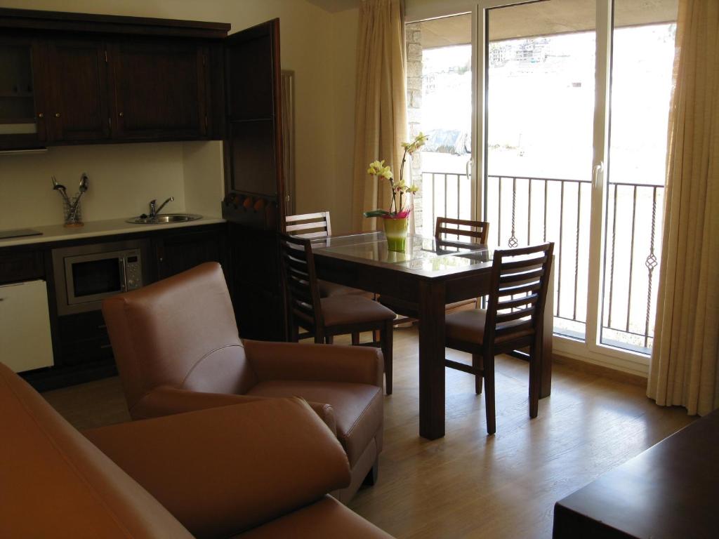 Zona de estar de Obaga Blanca & Spa