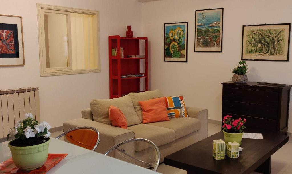 A seating area at Appartamento a due passi dal mare