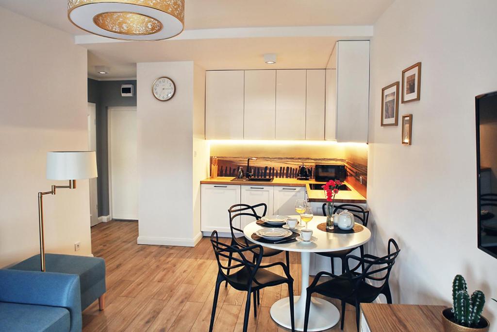 Kuchyňa alebo kuchynka v ubytovaní Apartamenty Silva Hel
