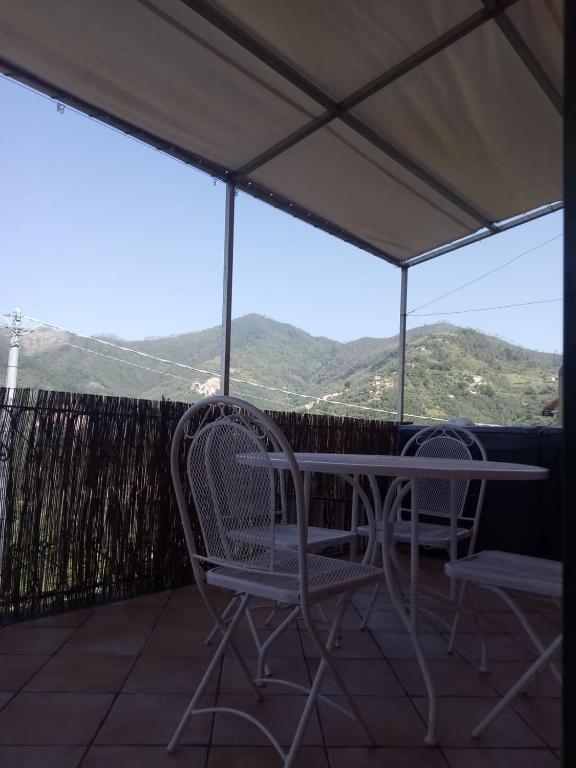 Nespecifikovaný výhled na hory nebo výhled na hory při pohledu z apartmánu