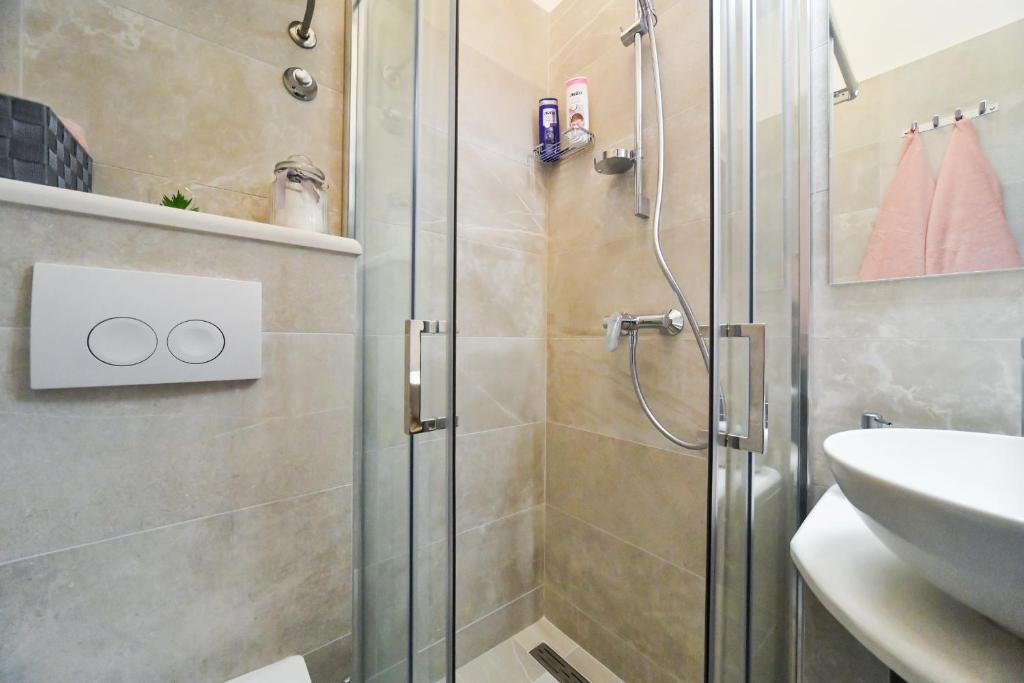 Kúpeľňa v ubytovaní Rooms Nekic 1