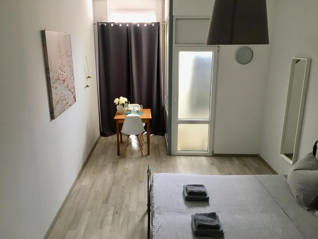 Postel nebo postele na pokoji v ubytování Apartman Kelava