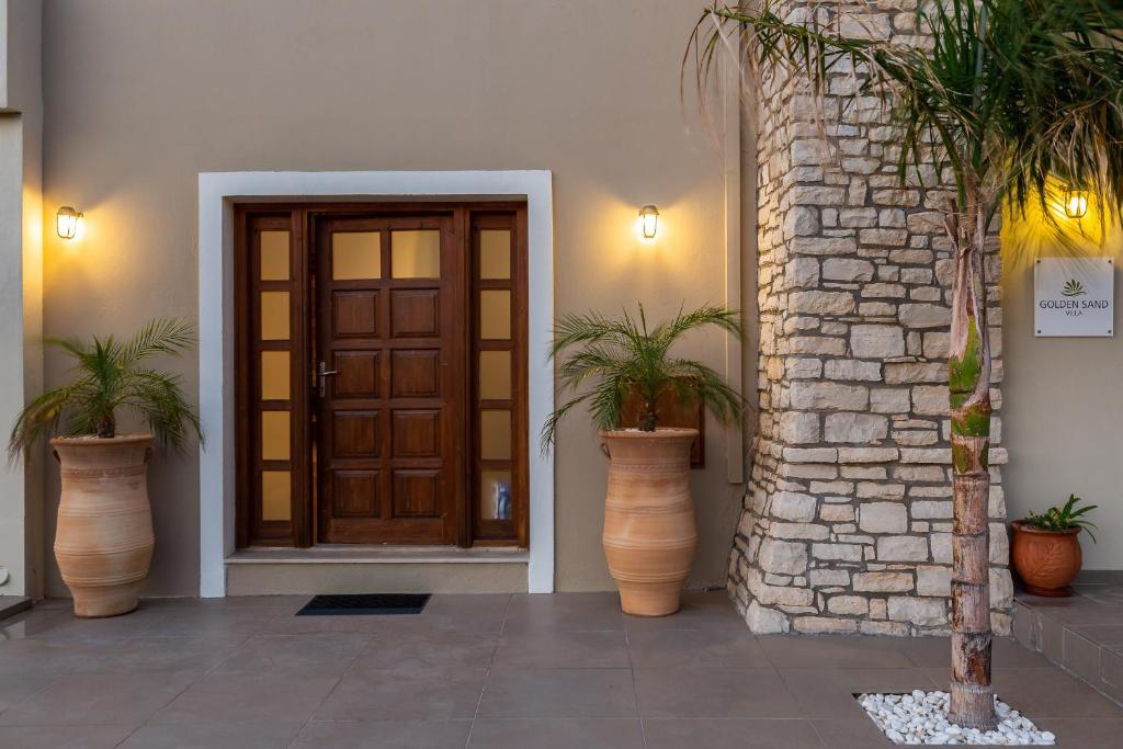 Zdjęcie z galerii obiektu Golden Sand Beach Villa w mieście Magnisía