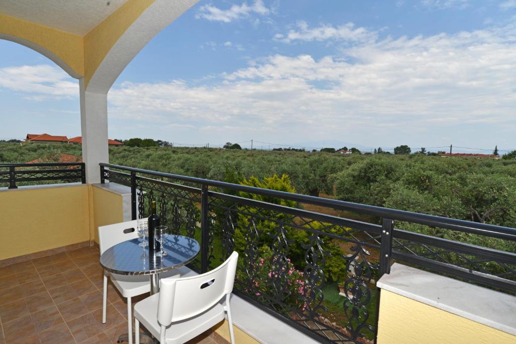 Balkón nebo terasa v ubytování Iraklis Hotel