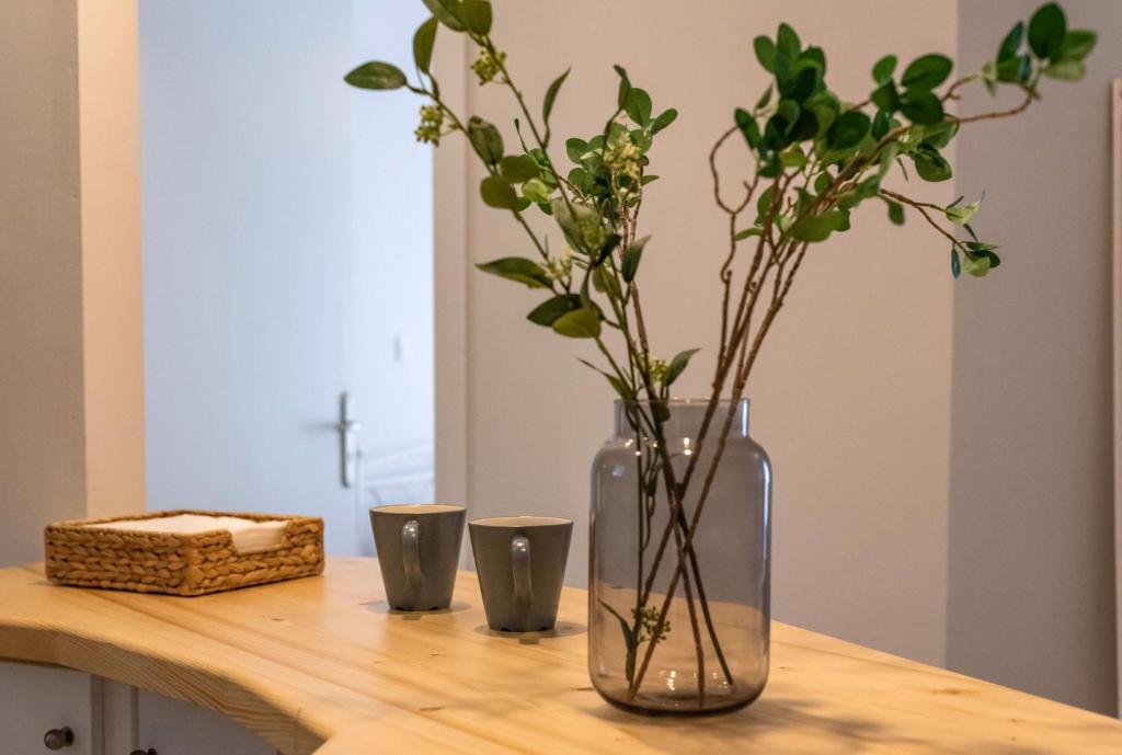 Zdjęcie z galerii obiektu Avra Apartment w Kalamácie