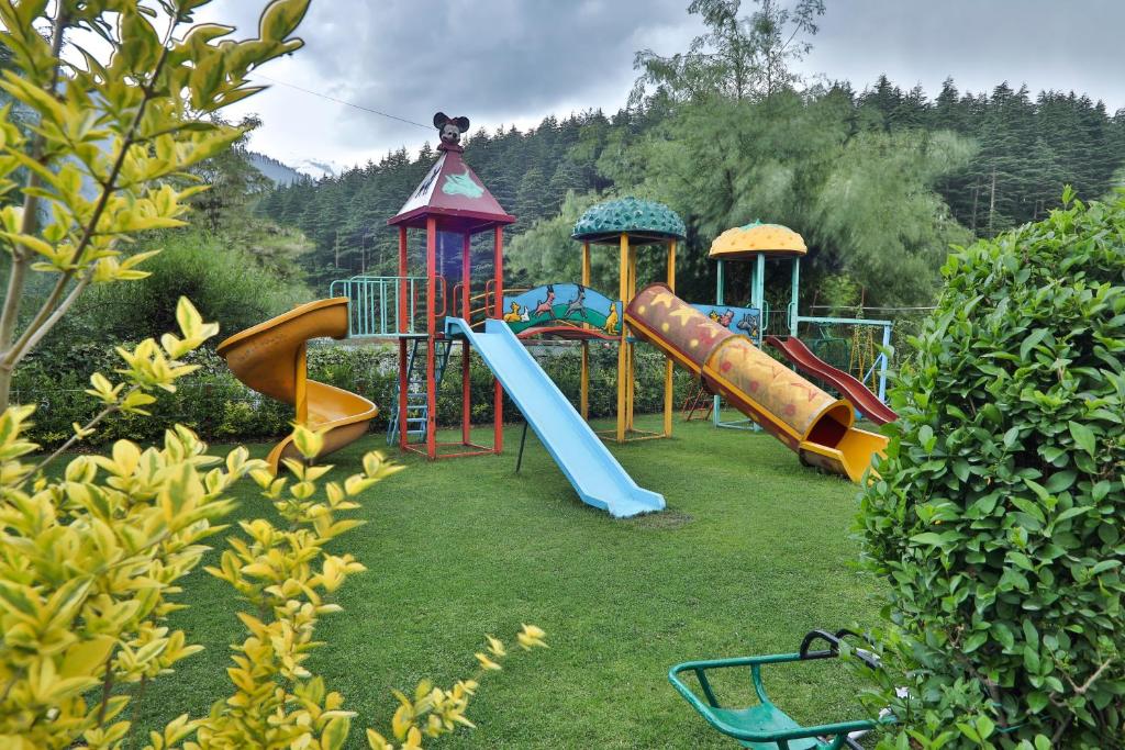 Herní místnost nebo prostor pro děti v ubytování Snow Valley Resorts & Spa Manali