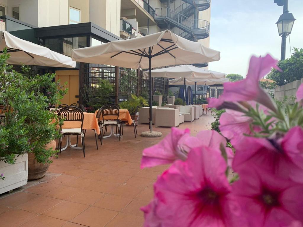 Balkón nebo terasa v ubytování Hotel Pineta Palace