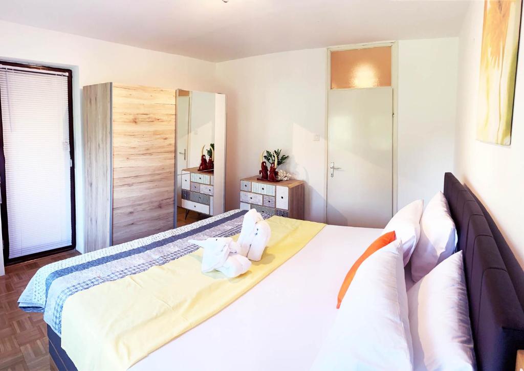 Central Bus Station Apartment - 4