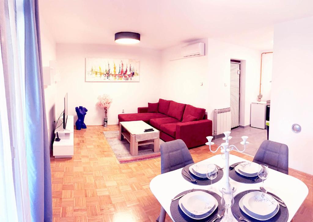 Central Bus Station Apartment - 2