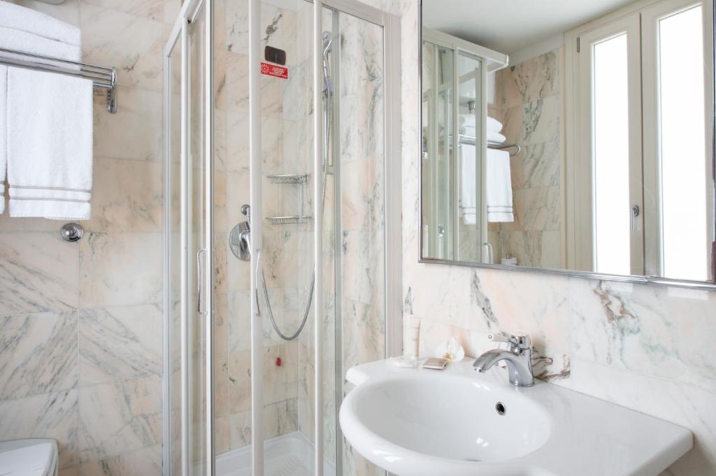 Hotel Grifone Firenze - Meetings & Spa - Resim 14