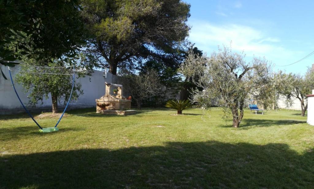 A garden outside Perla del Salento