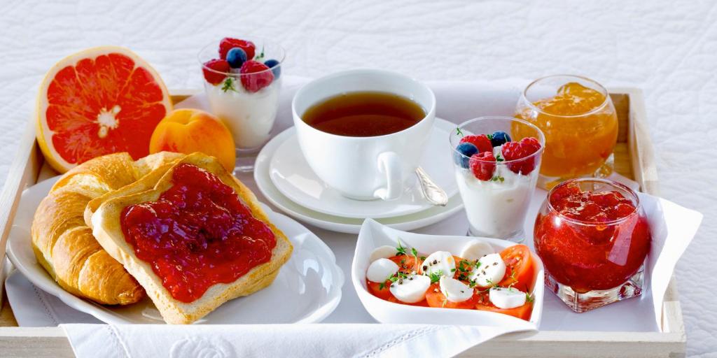 Jedlo v ubytovaní bed & breakfast alebo blízkom okolí