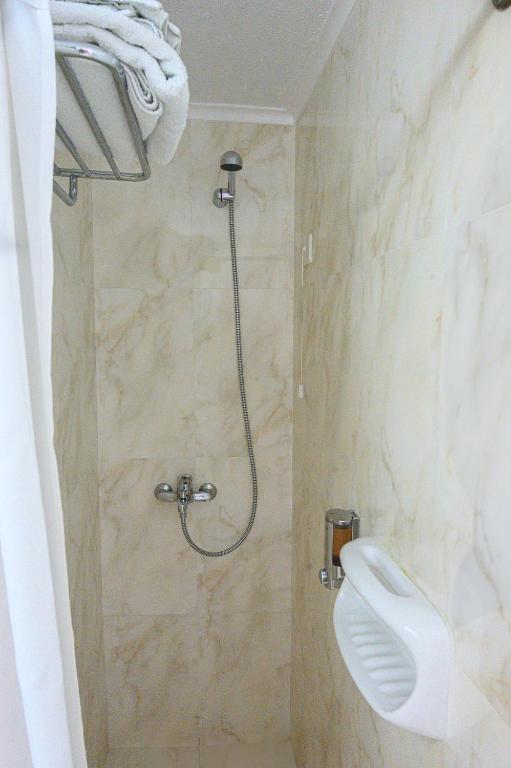 Filoxenia Apartments, Adamantas (updated prices 2025) - 18