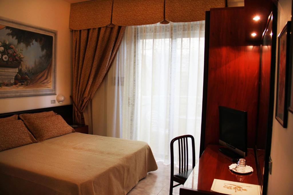 Hotel Nettuno - Double Room (1 Adult)