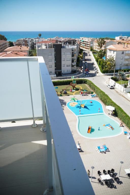 Bazén v ubytování Ibersol Playa Dorada nebo v jeho okolí