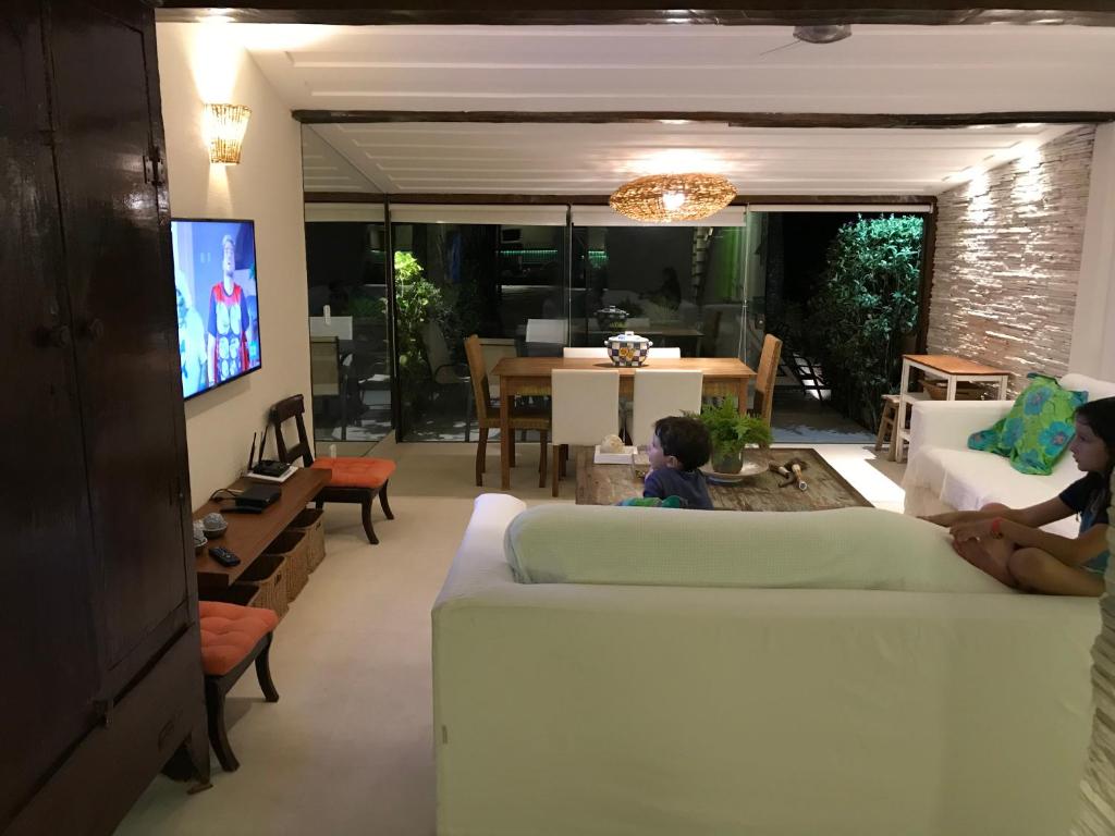  Casa pé na areia da praia de geribá em búzios recém reformada - House 