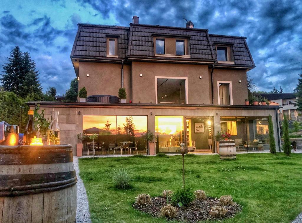 VILLA BRICOLA - Boutique Apartments