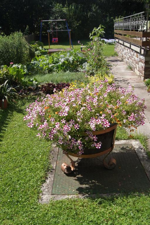 Vonkajšia záhrada v ubytovaní Haus Josef