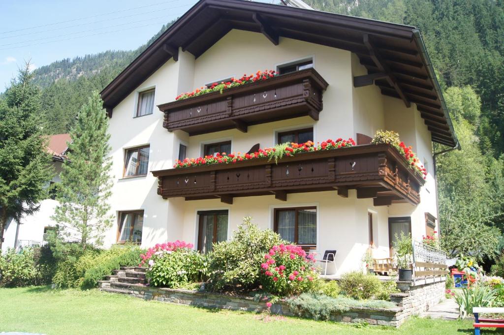 Budova, v ktorej sa ubytovanie bed & breakfast nachádza