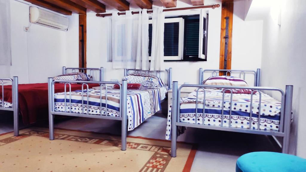 Tufina Hostel - Image 6