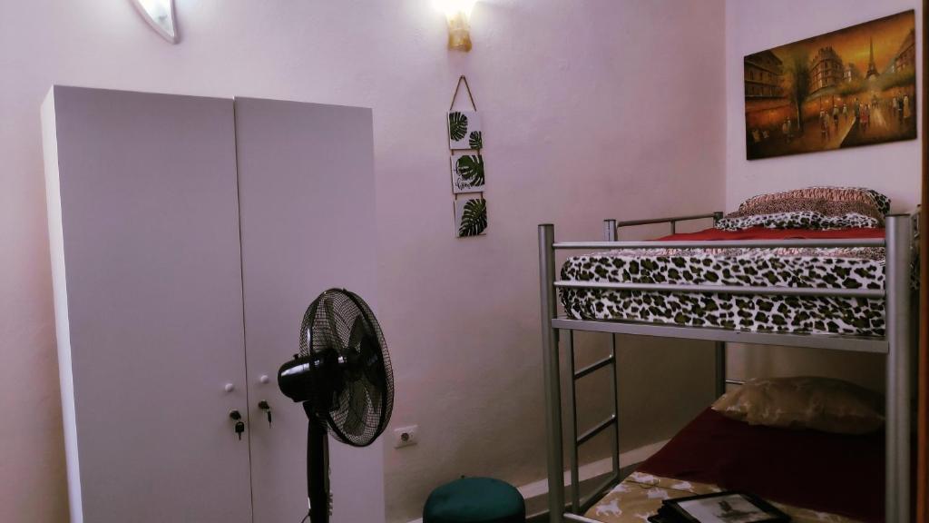 Letto o letti in una camera di Tufina Hostel