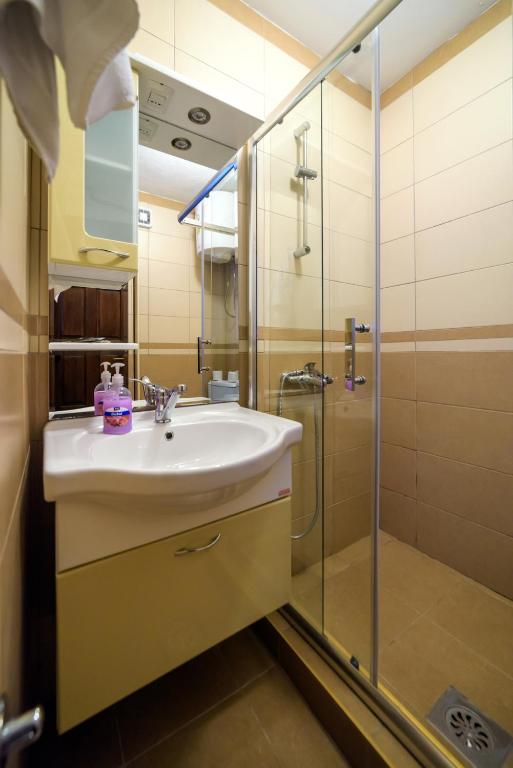 Hotel Manastir Sv. Joakim Osogovski - Habitación Gemela