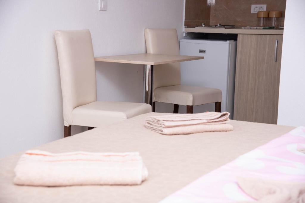 Apartments Nino Skadar lake - 9