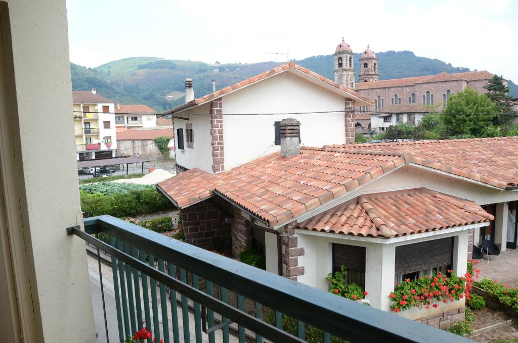 reservar en Hotel Elizondo