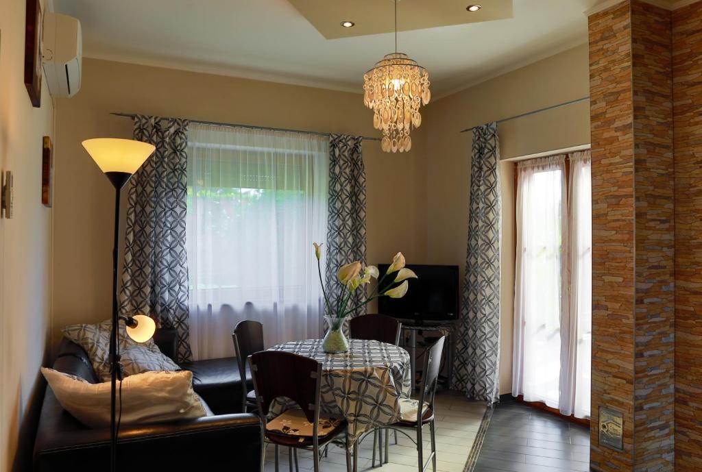 Posedenie v ubytovaní Balaton Apartman