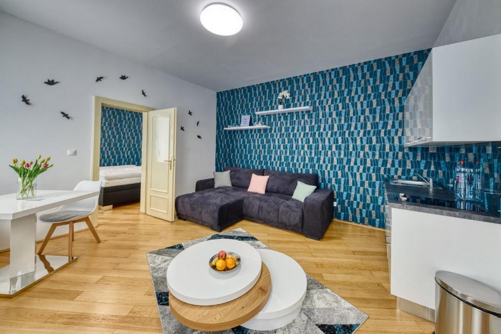 
One-Bedroom Apartment
