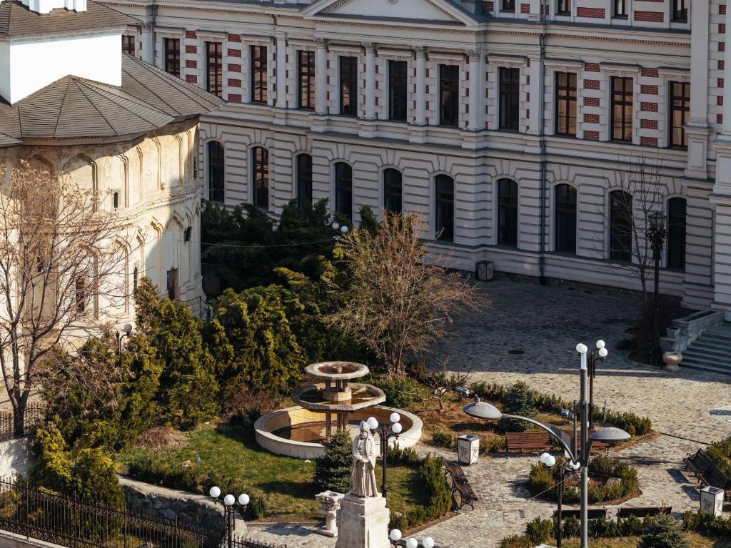 Zdjęcie z galerii obiektu La Cupola - Old City w Bukareszcie