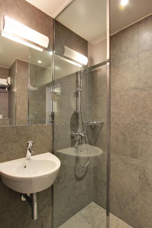 Hotel Alhambra - Resim 28