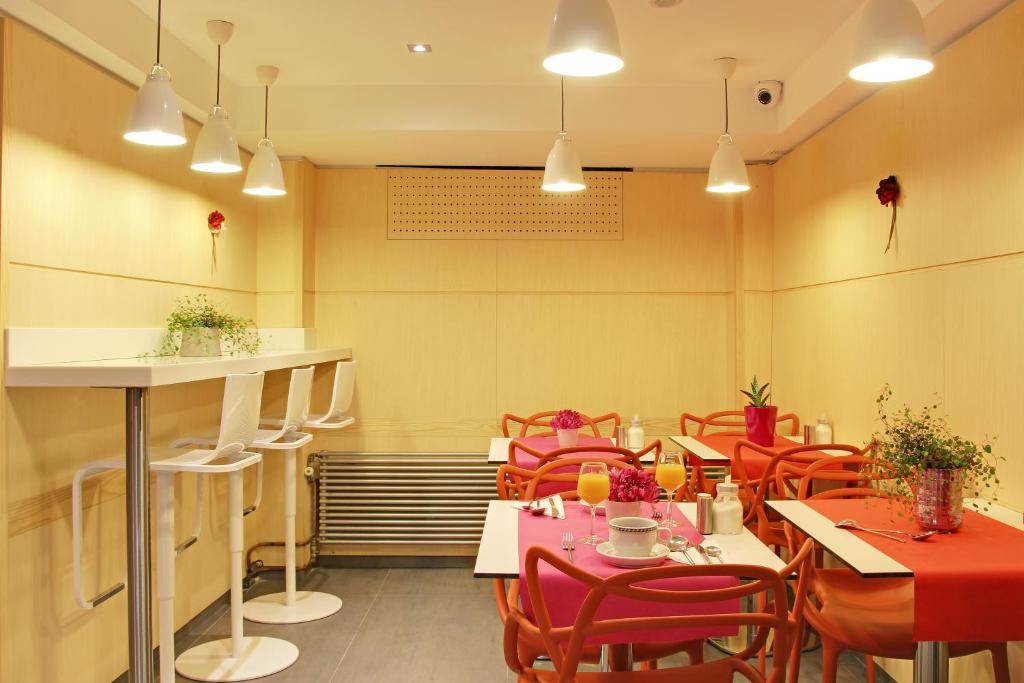 Hotel Alhambra - Resim 25