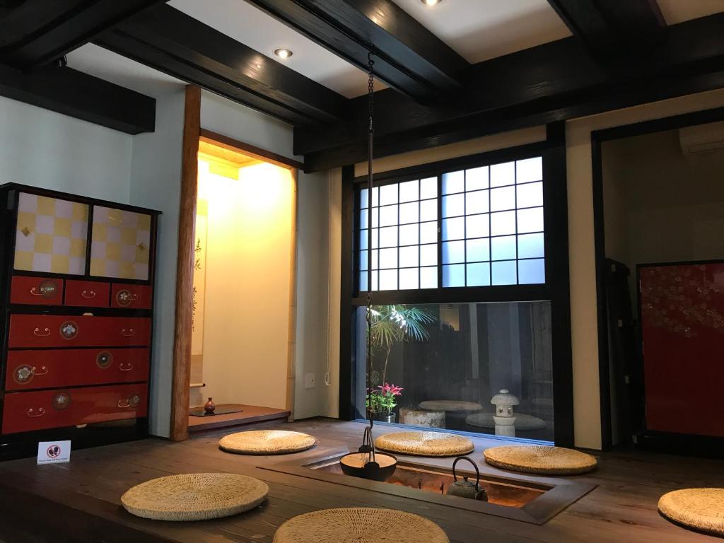 Fotografie z fotogalerie ubytování Kyomachiya Ryokan Sakura Urushitei v Kjótu