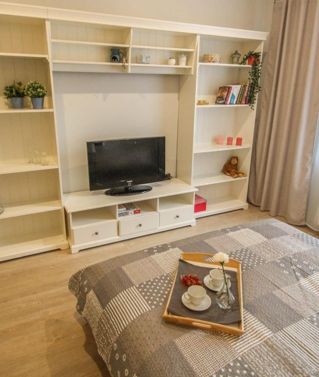 Paulas room. - One-Bedroom Apartment