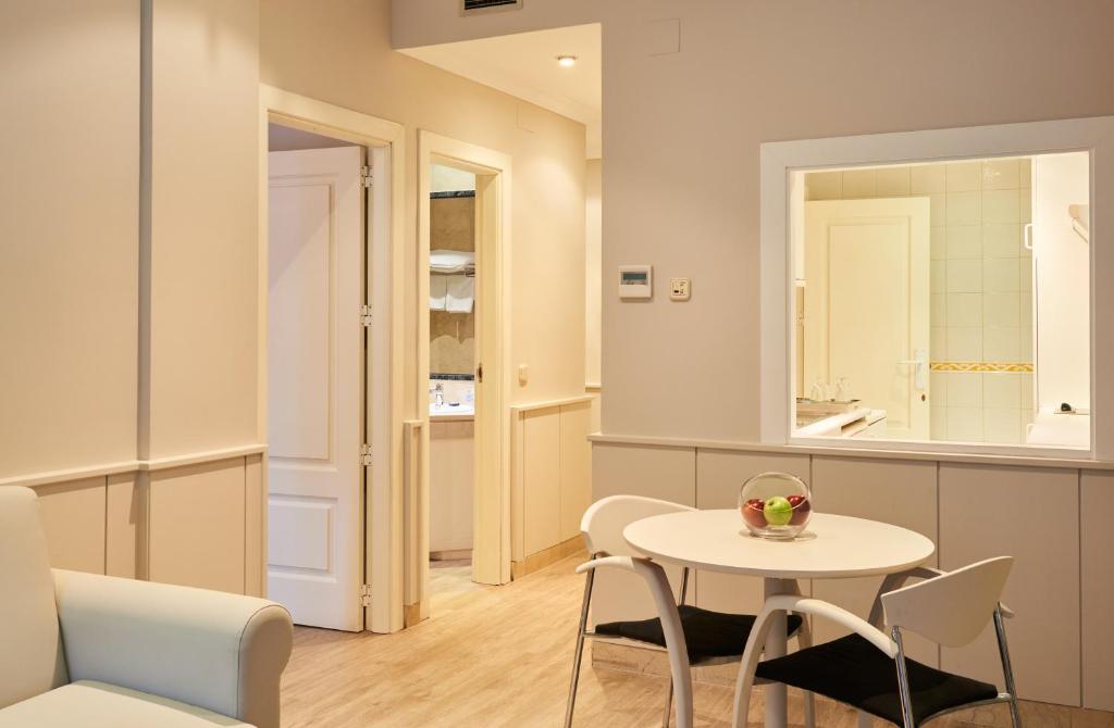 Suites Barrio de Salamanca - Resim 8